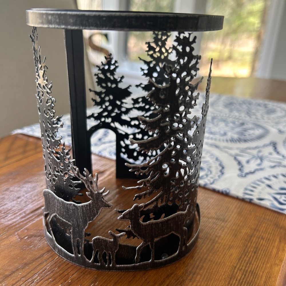 Scentsy Wrap Metal Forest scene